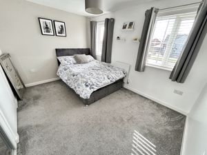 Bedroom- click for photo gallery